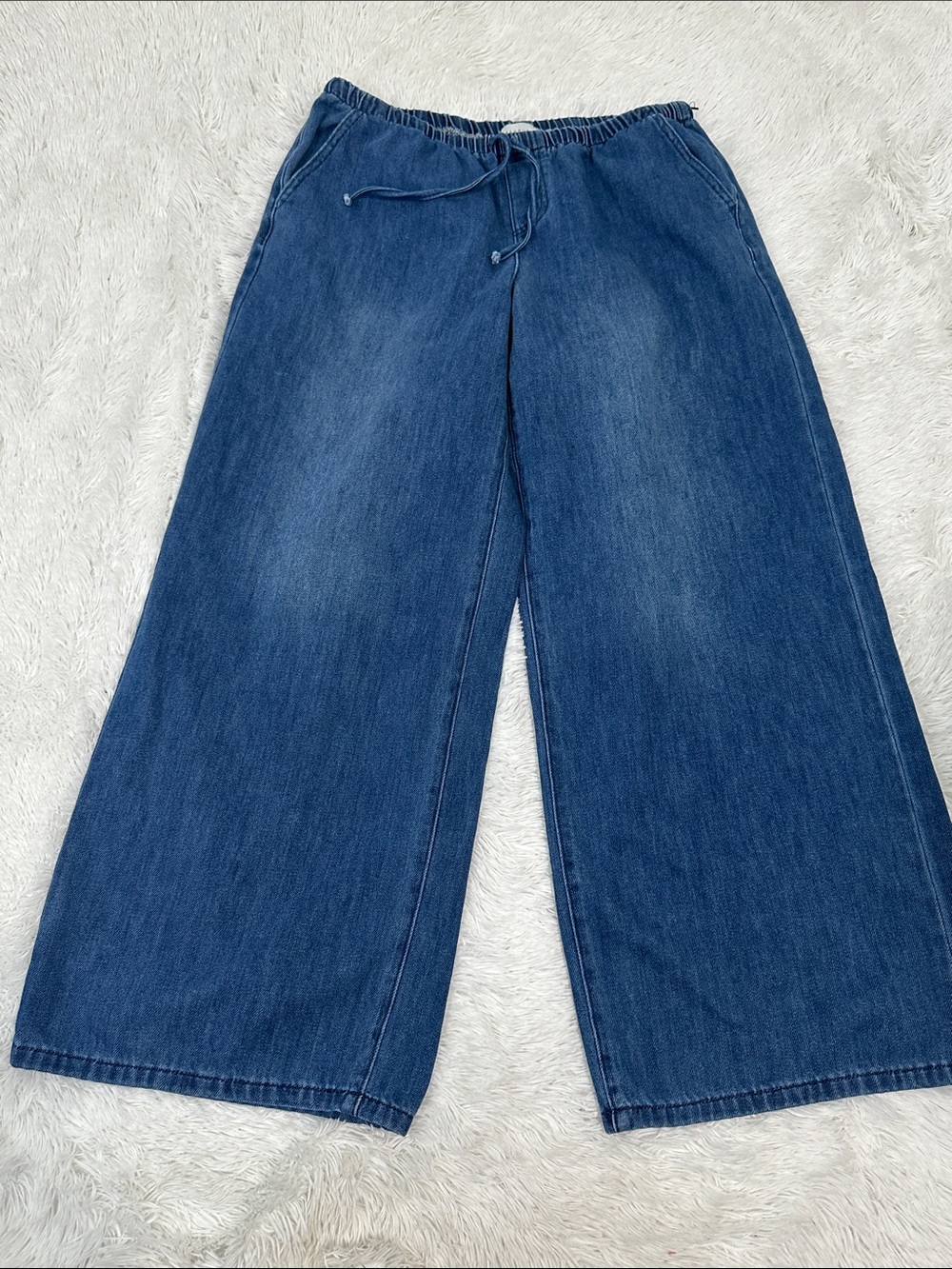 🏰 PacSun Wide Leg Pull On Jeans